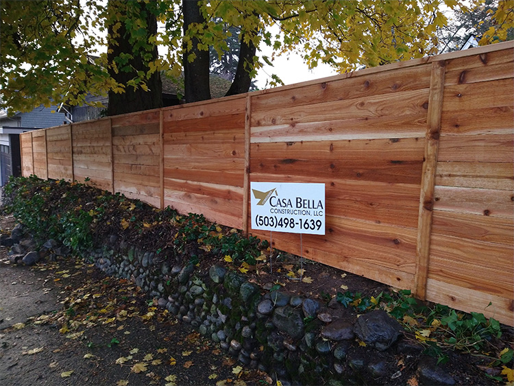 cedar fence constructed by Casa Bella